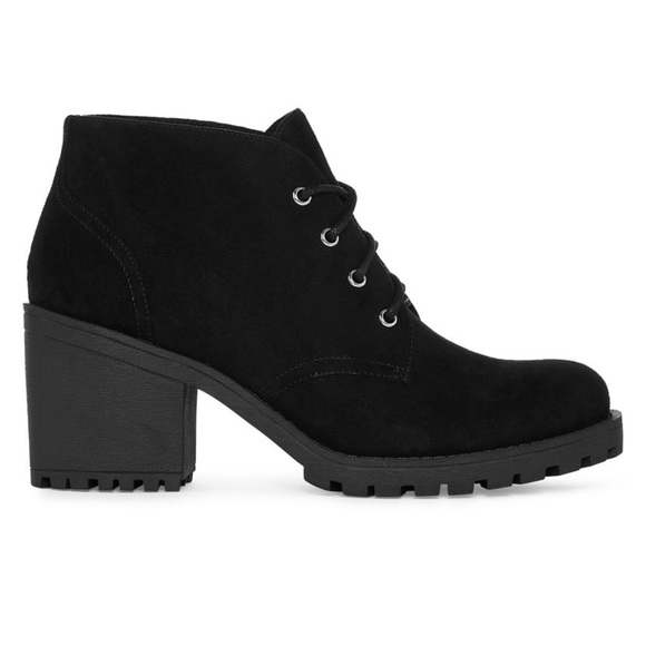 NIB Arizona Rela Lace Up Memory Foam Suede Booties - Picture 3 of 8